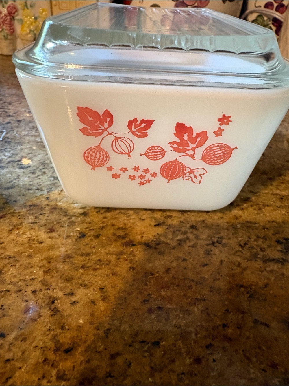 Pink Gooseberry Pyrex - Picture 3 of 5